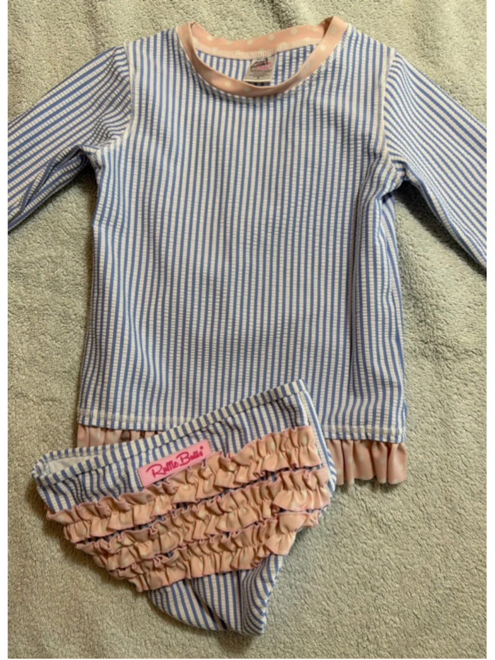 Girls RuffleButts Rashguard Seersucker Swim Set Size 5 Long Sleeve Top Bottoms